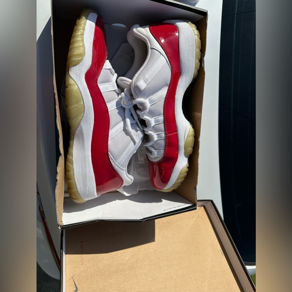 Jordan 11s - Picture 3 of 6